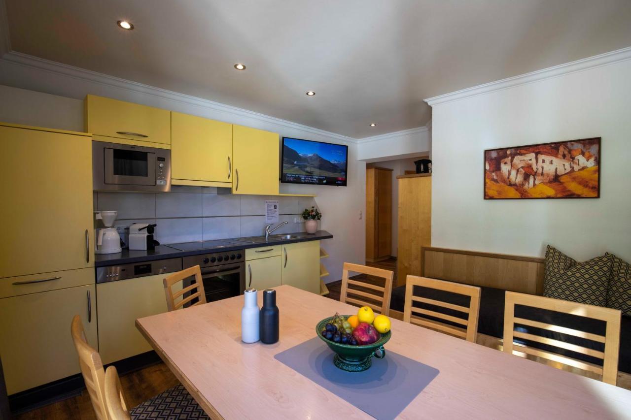 Kirchwirt Appartements Ischgl Exteriör bild